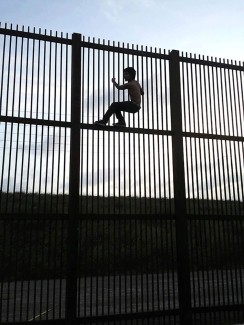 Child on Border Fence blog photo